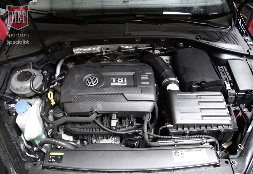 Fourniture et pose d'un turbo TTE 480 sur cette VW Golf VII R suite à la casse du turbo d'origine (IS 38) après reprogrammation et pose d'une admission dynamique on atteins 420 chevaux AVEC le catalyseur d'origine !!!